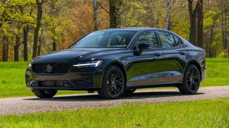 2024 Volvo S60 2.0 T8 PHEV