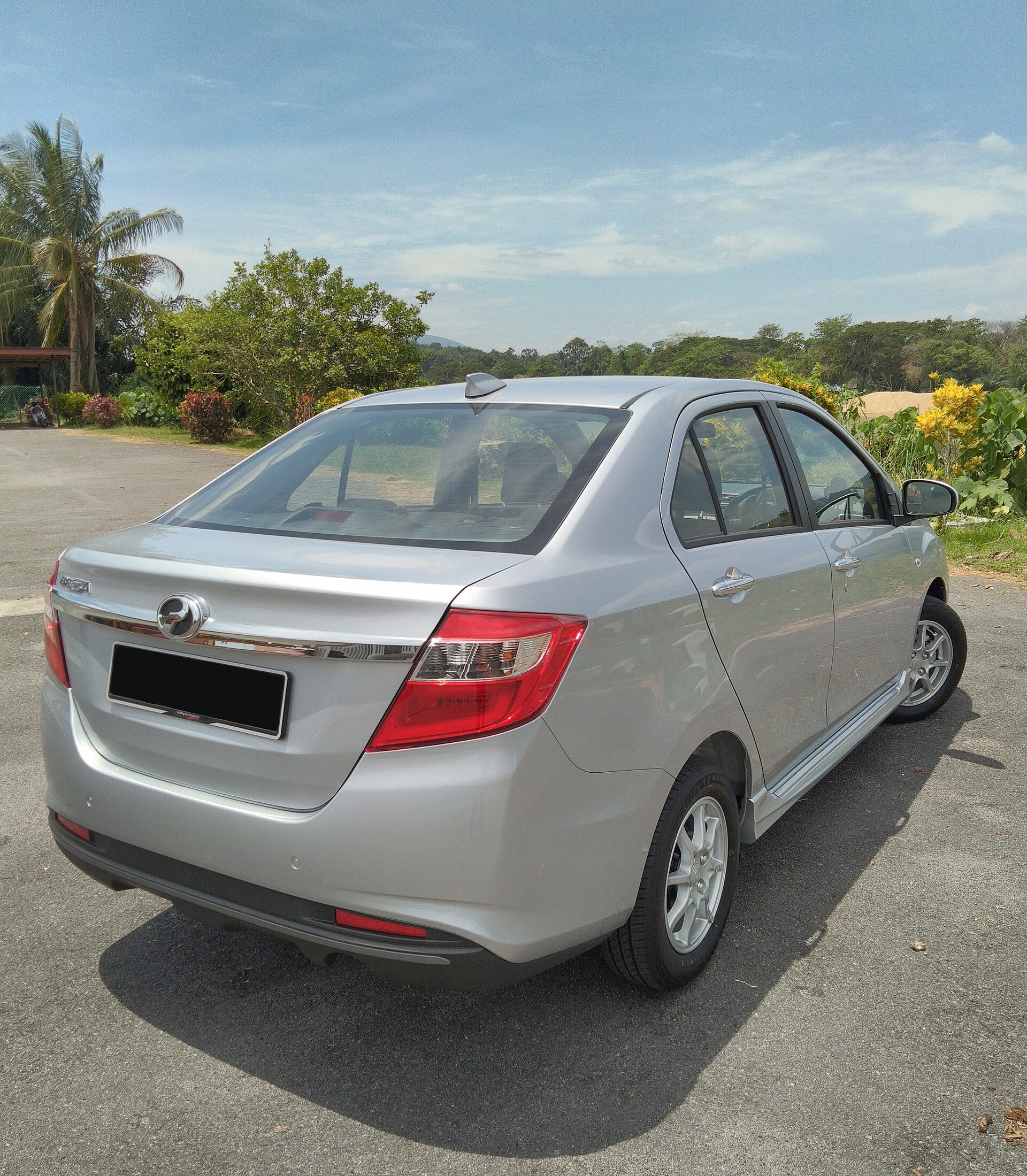 2023 Perodua Bezza 1.3 X photo 2 of 3