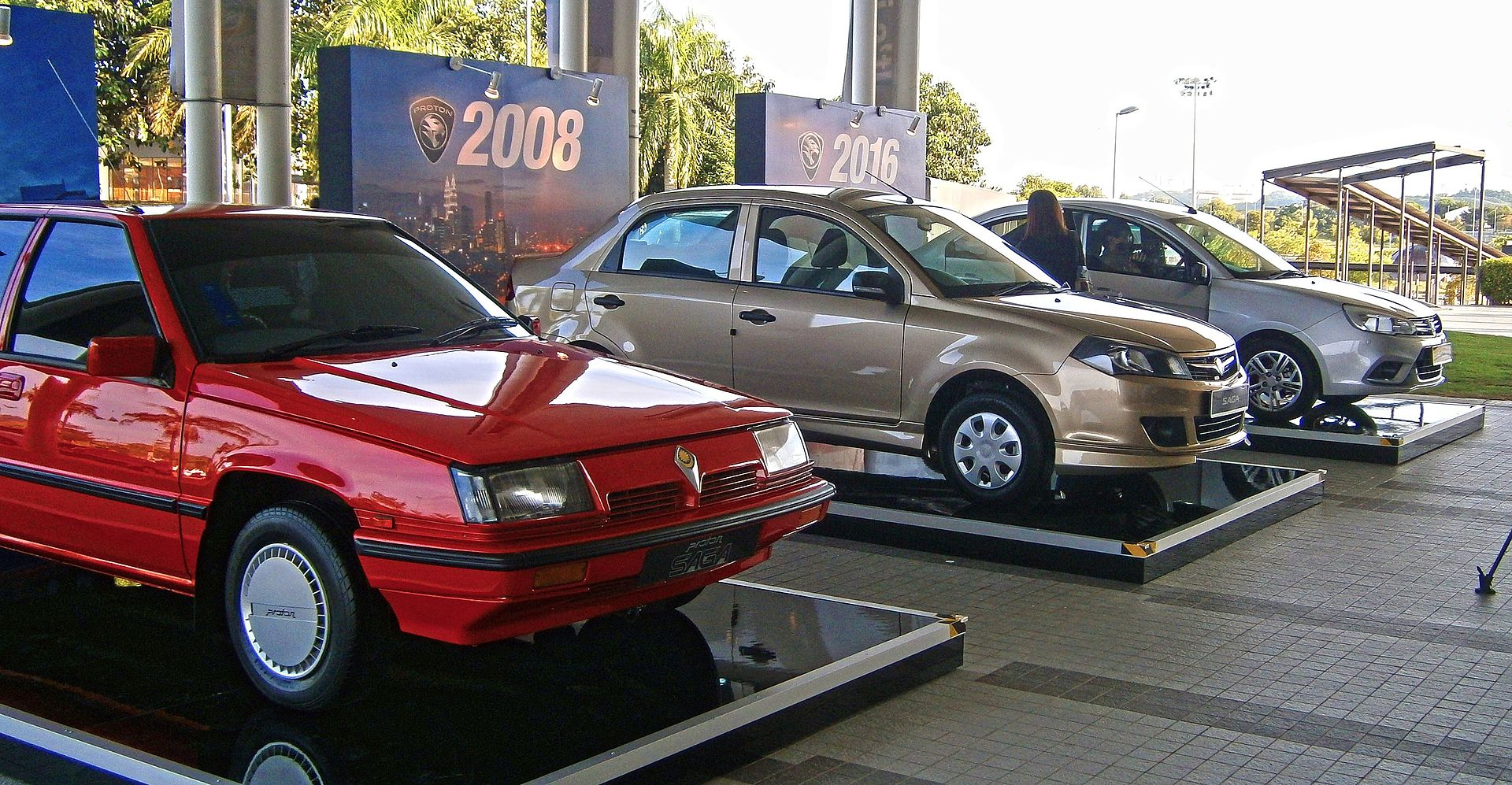 2022 Proton Saga 1.3 Premium photo 2 of 2