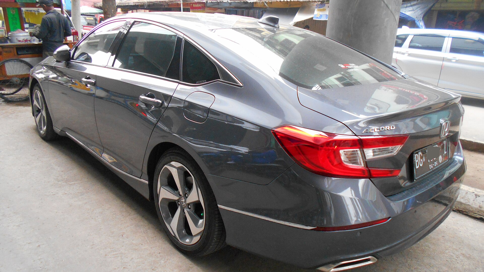 2019 Honda Accord 1.5 TC photo 3 of 3