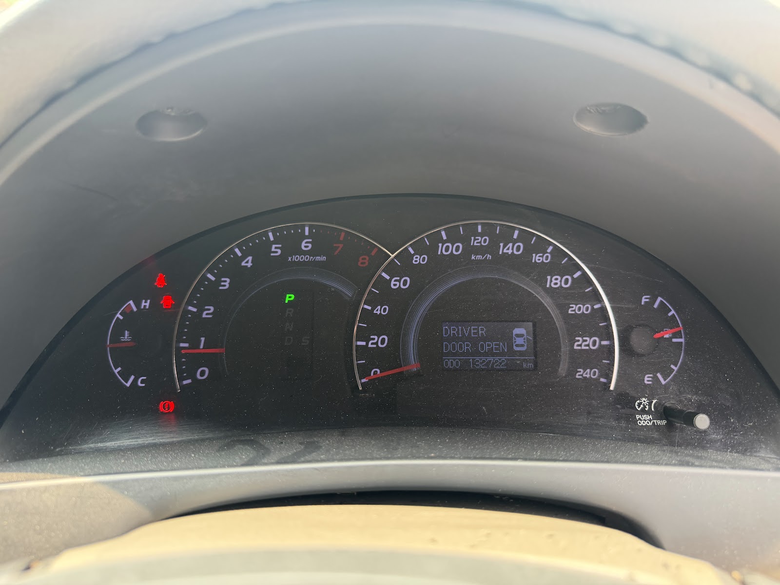 2010 Toyota Camry 2.4V photo 12 of 12